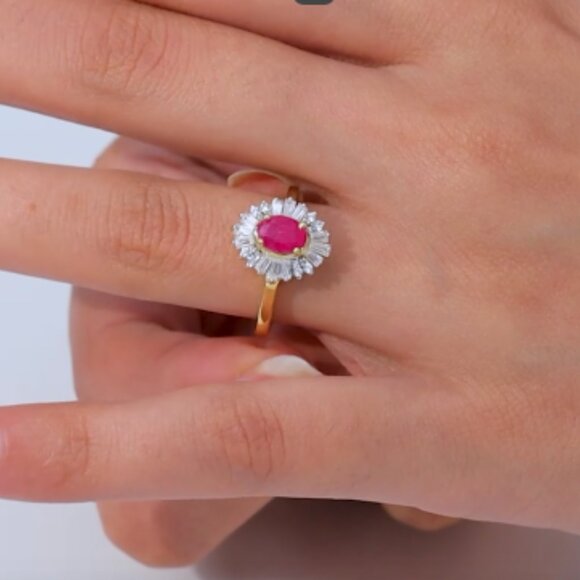 Premium Royal Ruby and White Zircon Ballerina Ring - Picture 3 of 5